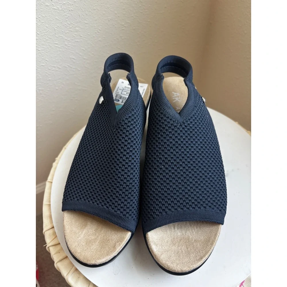 NWT Anne Klein Wedge Sandals Size 6 Navy Blue Stretch Knit Platform Slingback AK